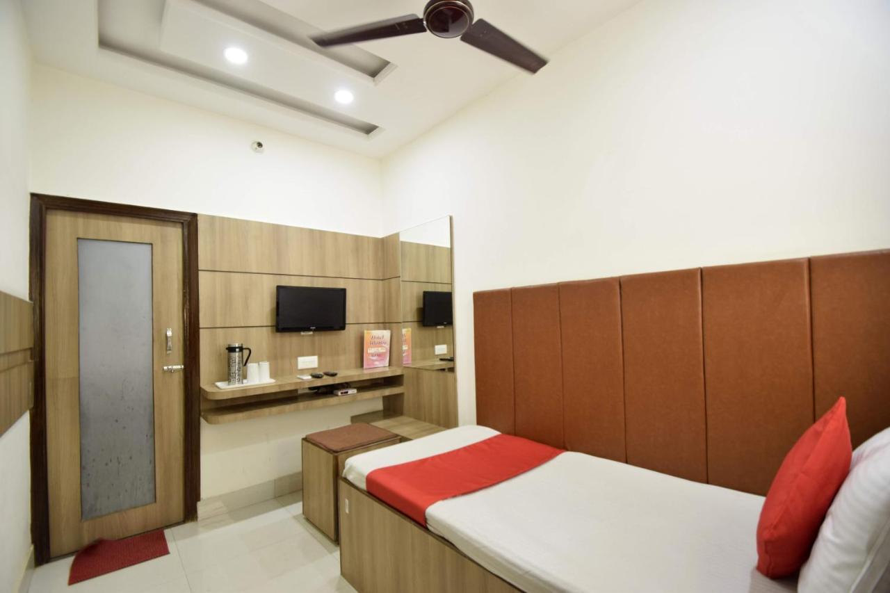 Hotel Atlantic Alwar Exteriér fotografie